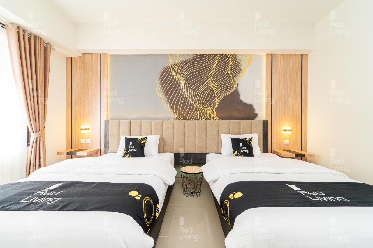 Redliving Apartemen Premium Exclusive Seturan Yogyakarta Exteriör bild